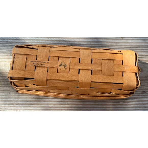 Longaberger 1994 Handwoven Basket Signed Rectangular Design - Picture 7 of 10
